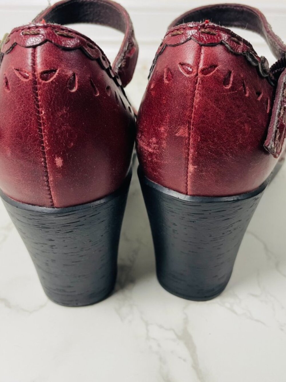 Indigo Clarks Burgundy Red Leather Scallop Edge Mary Jane Ankle Strap Heels | 8 - Picture 8 of 12